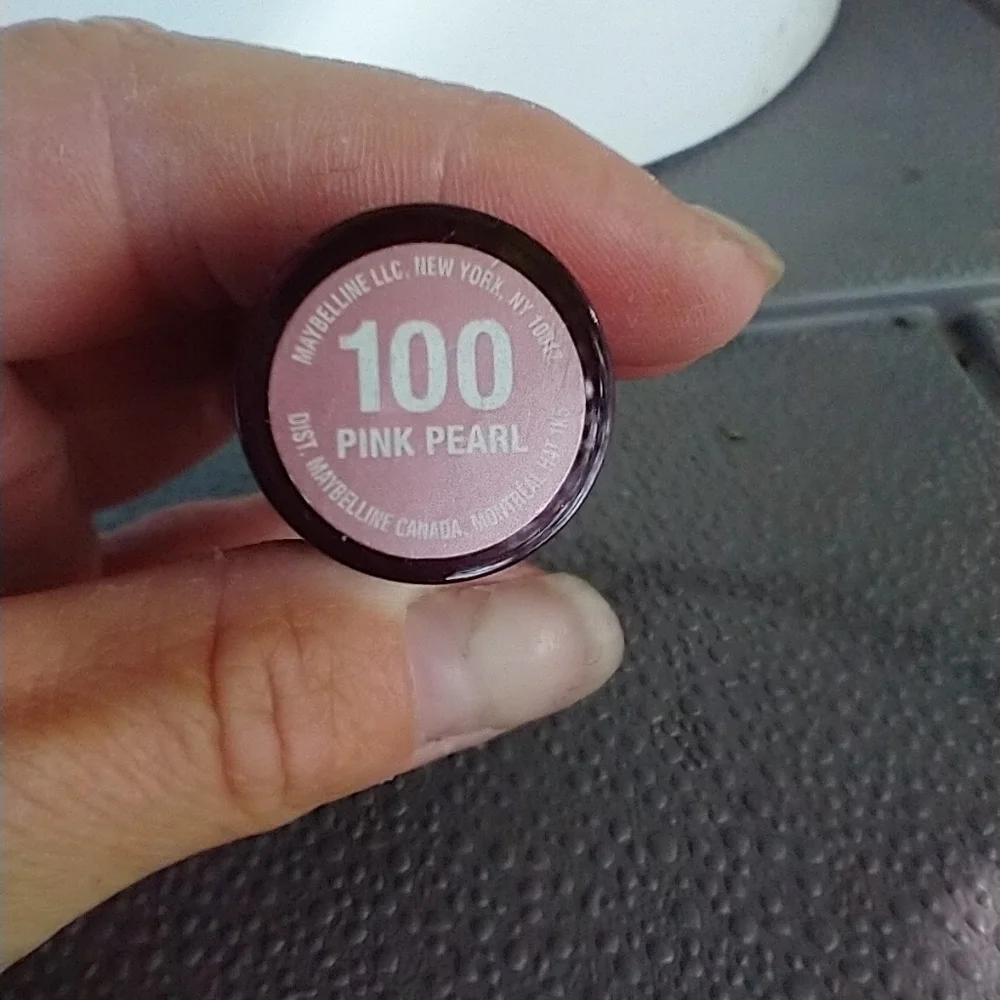 Mineral power by Maybelline lipstick pink pearl